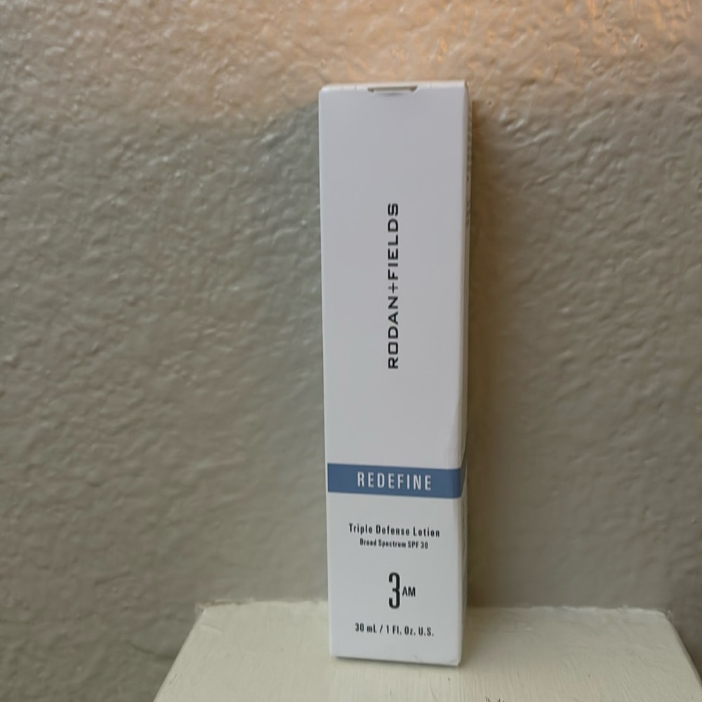 Rodan + Fields REDEFINE triple defense lotion